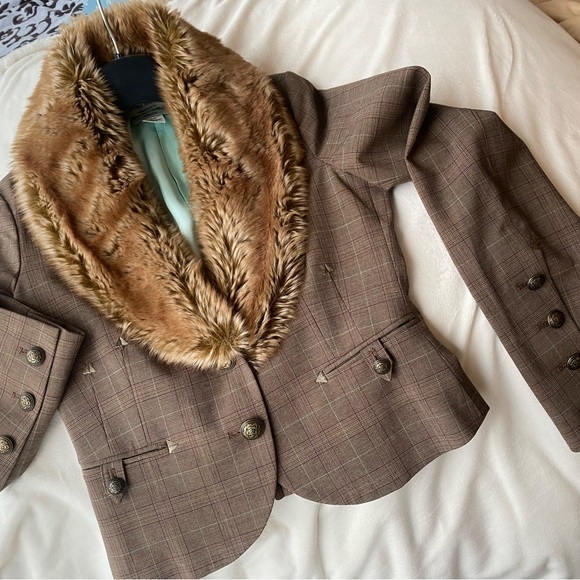 Burgundy plaid designer Blazer with Faux Fur Trim - Picture 1 of 16